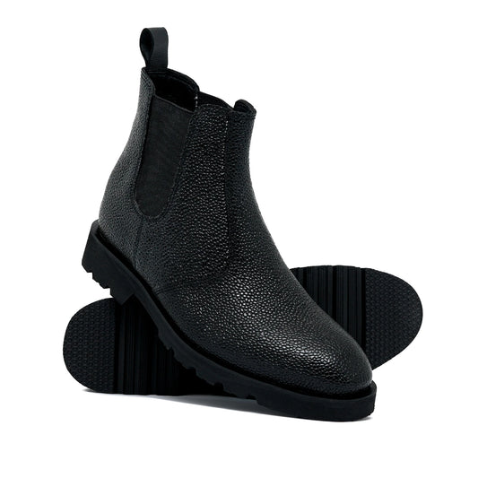 Black Shinny Chelsea Boots 8 500g